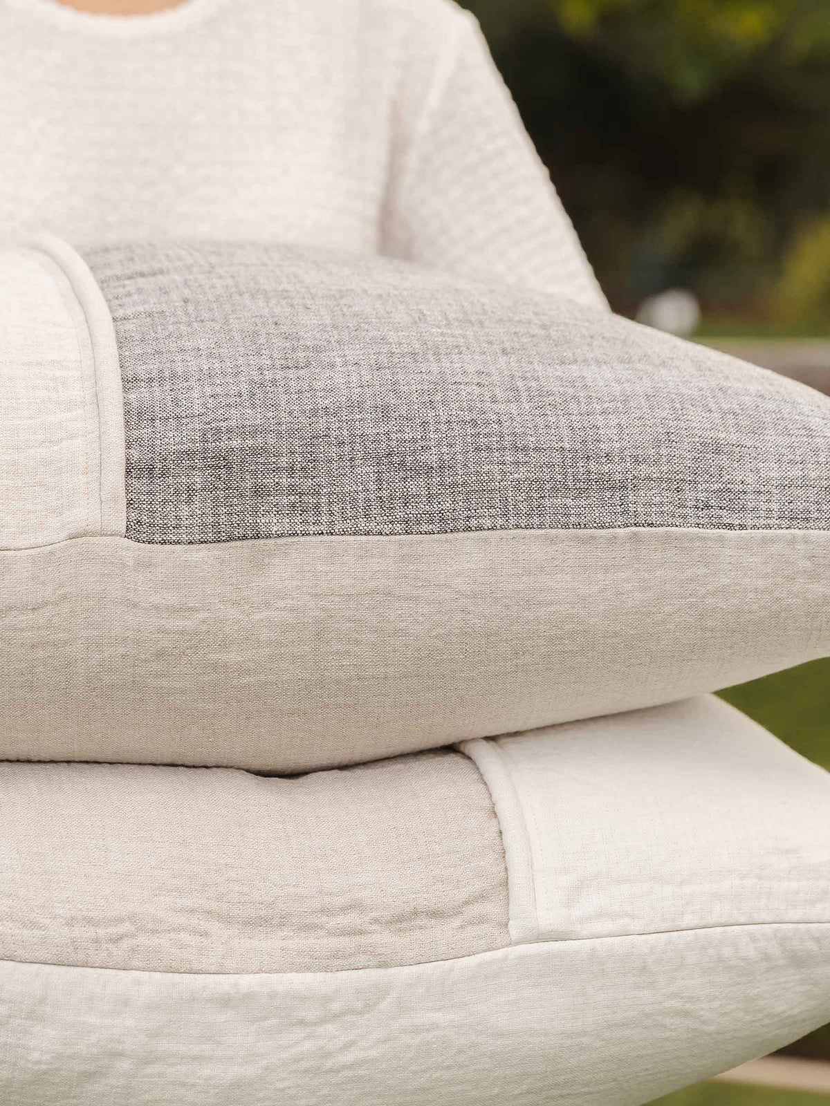 Elliot Heavy Linen Cushion Natural / White | PRE ORDER