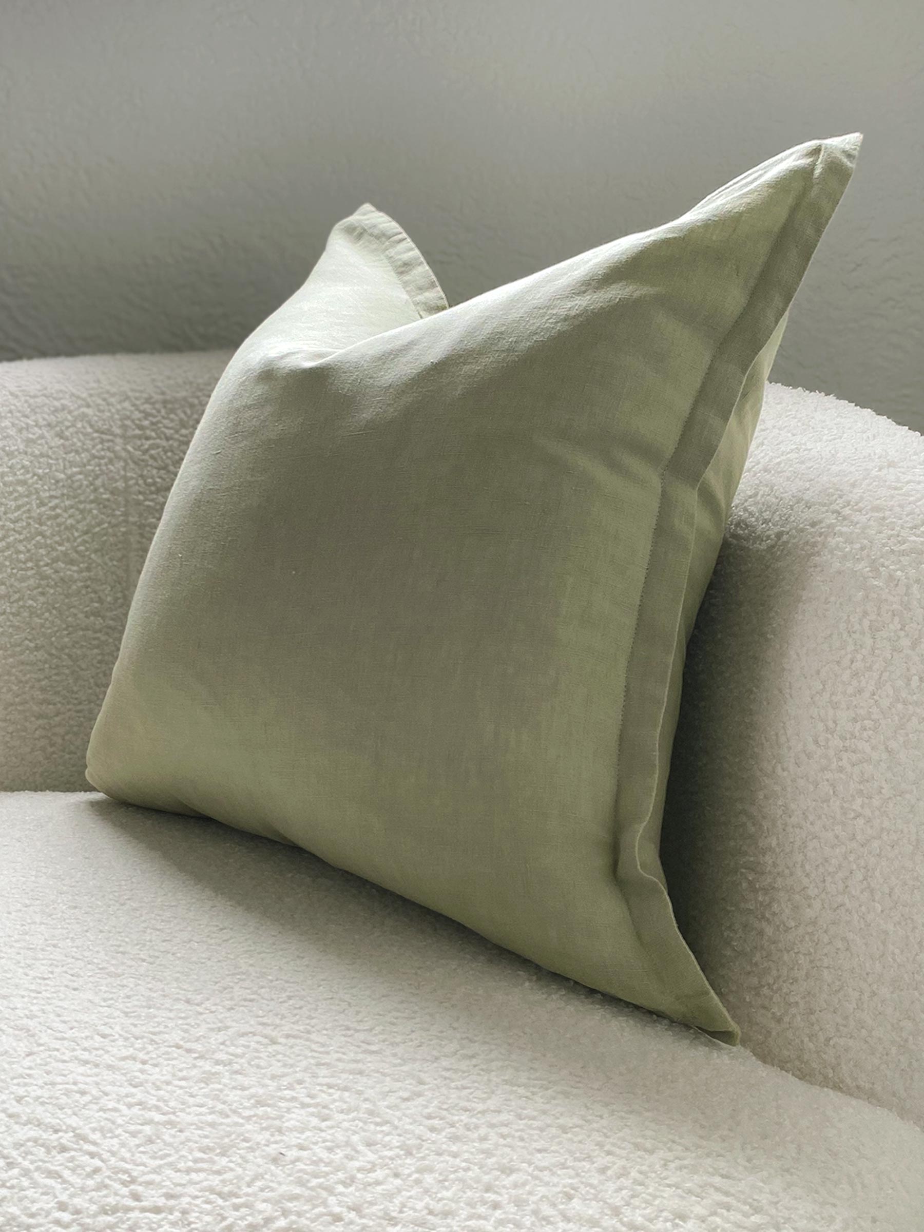 Felix Linen Cushion Gumleaf