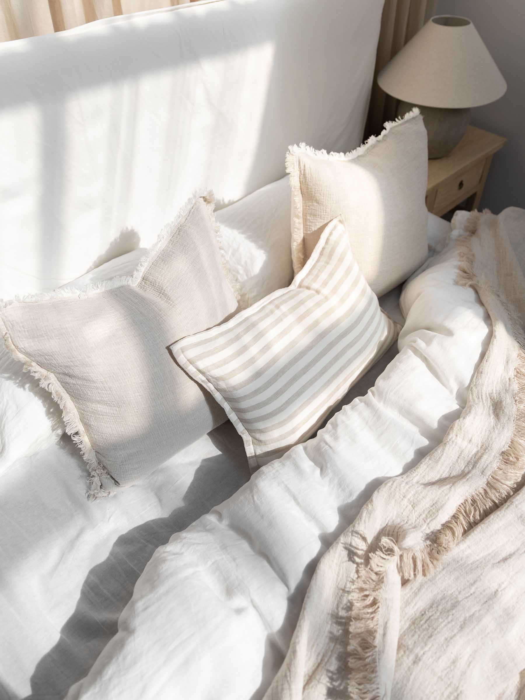 Oliver Fringed Heavy Linen Throw | Bed Cover Natural