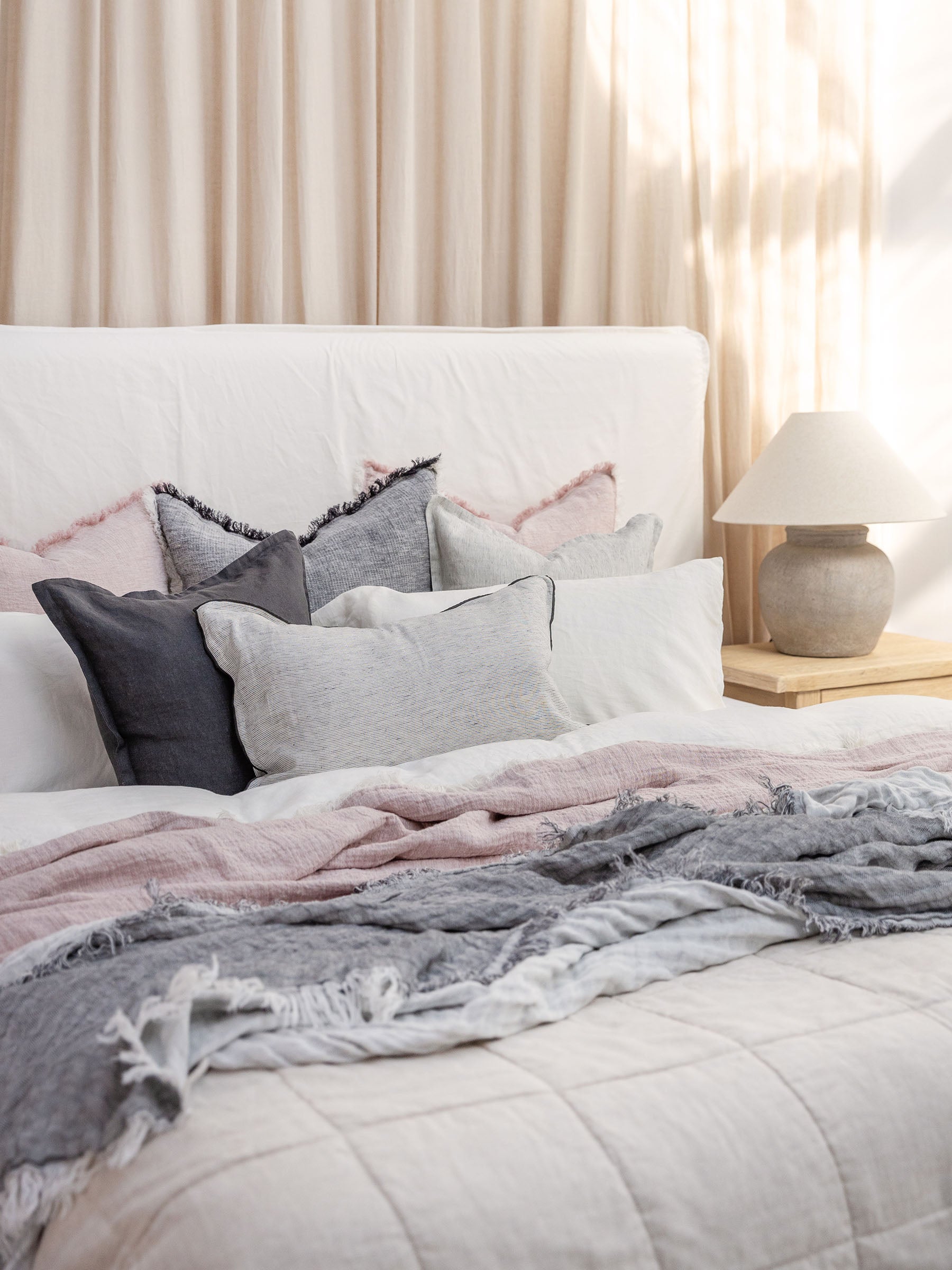 Oliver Fringed Heavy Linen Bed Cover/Throw Lavender Pink