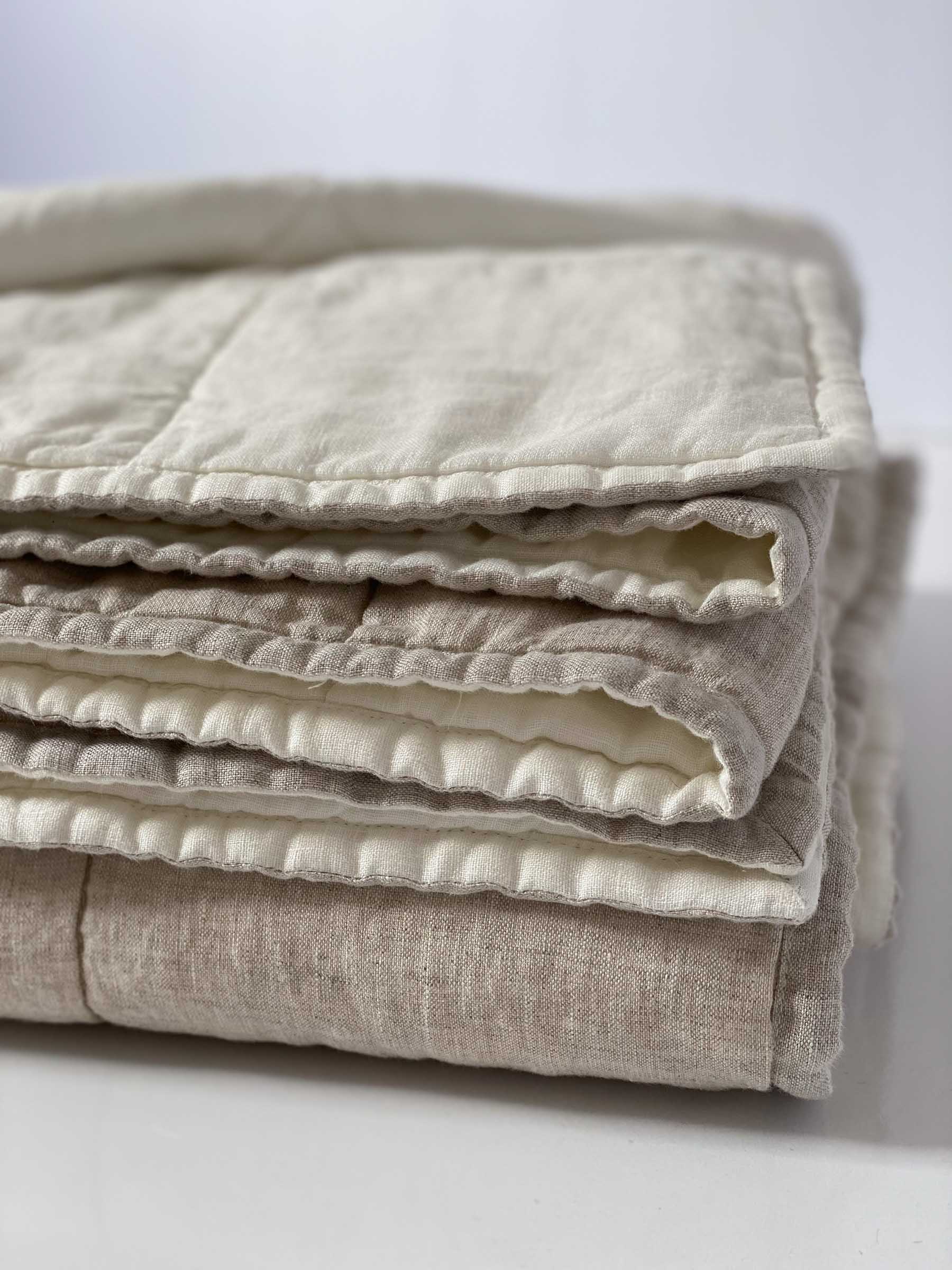 Olivia Double Sided Linen Quilt Natural/Cream with Bamboo Fill