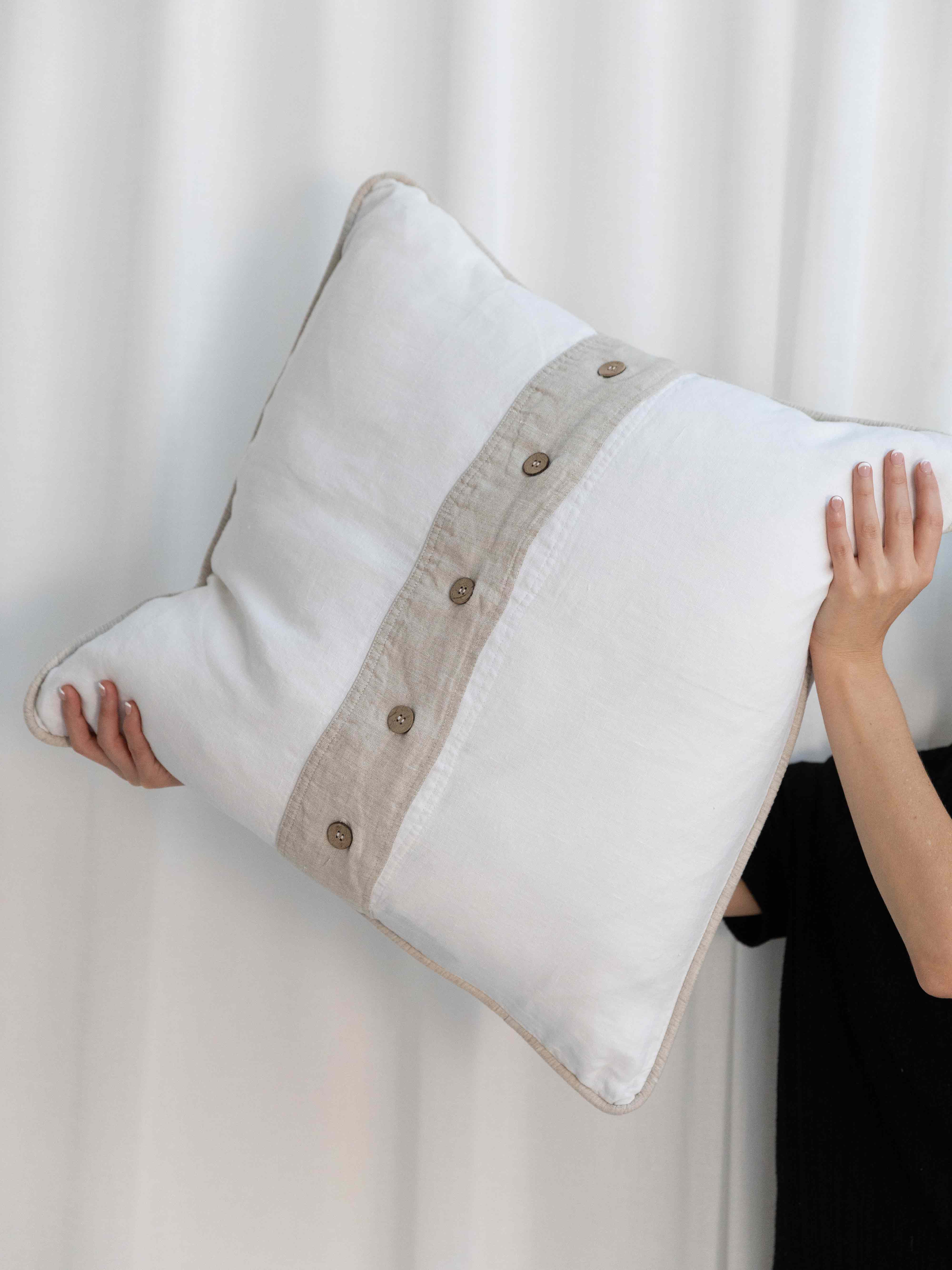Piper Linen Cushion White