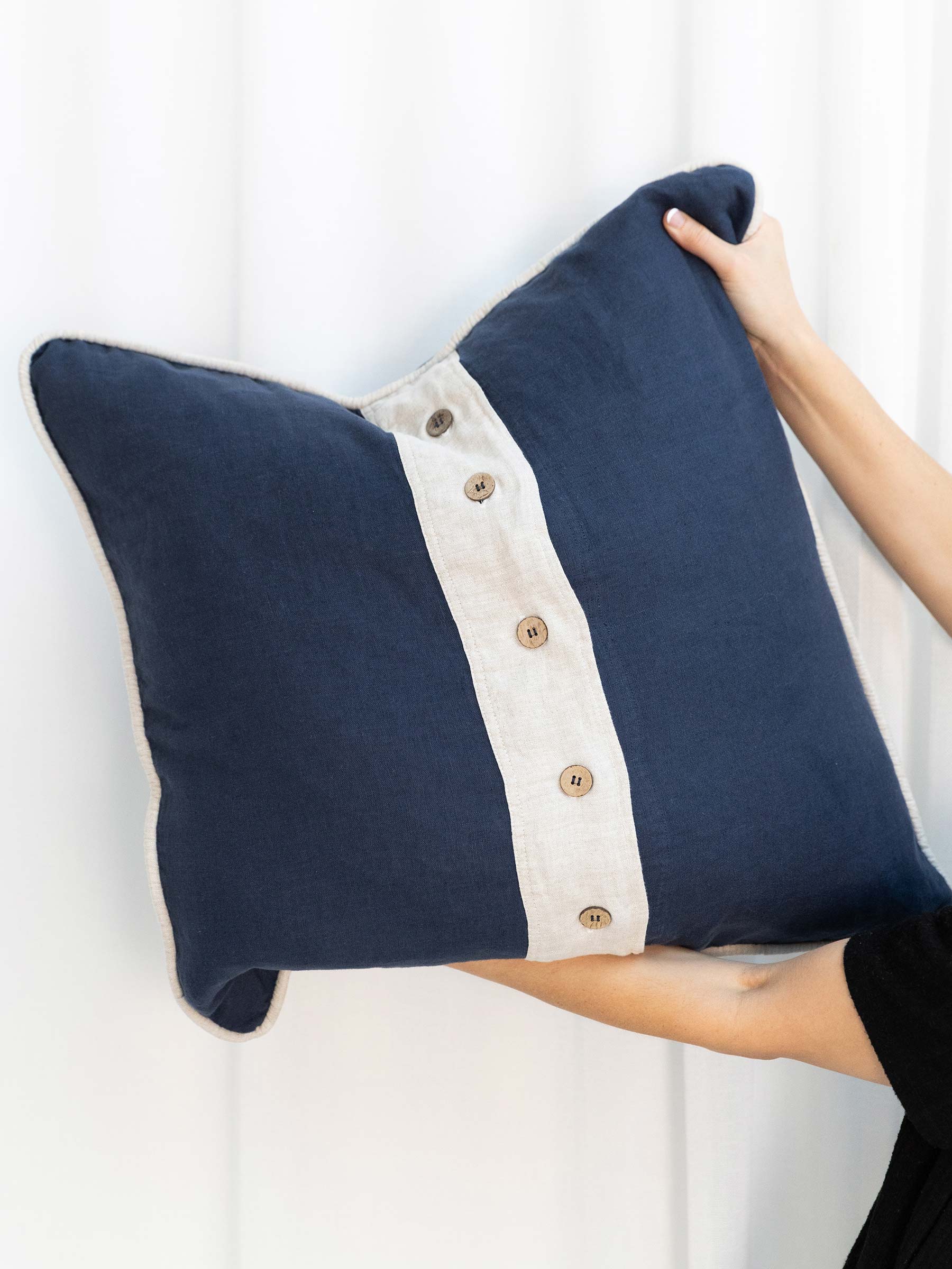Piper Linen Cushion Navy