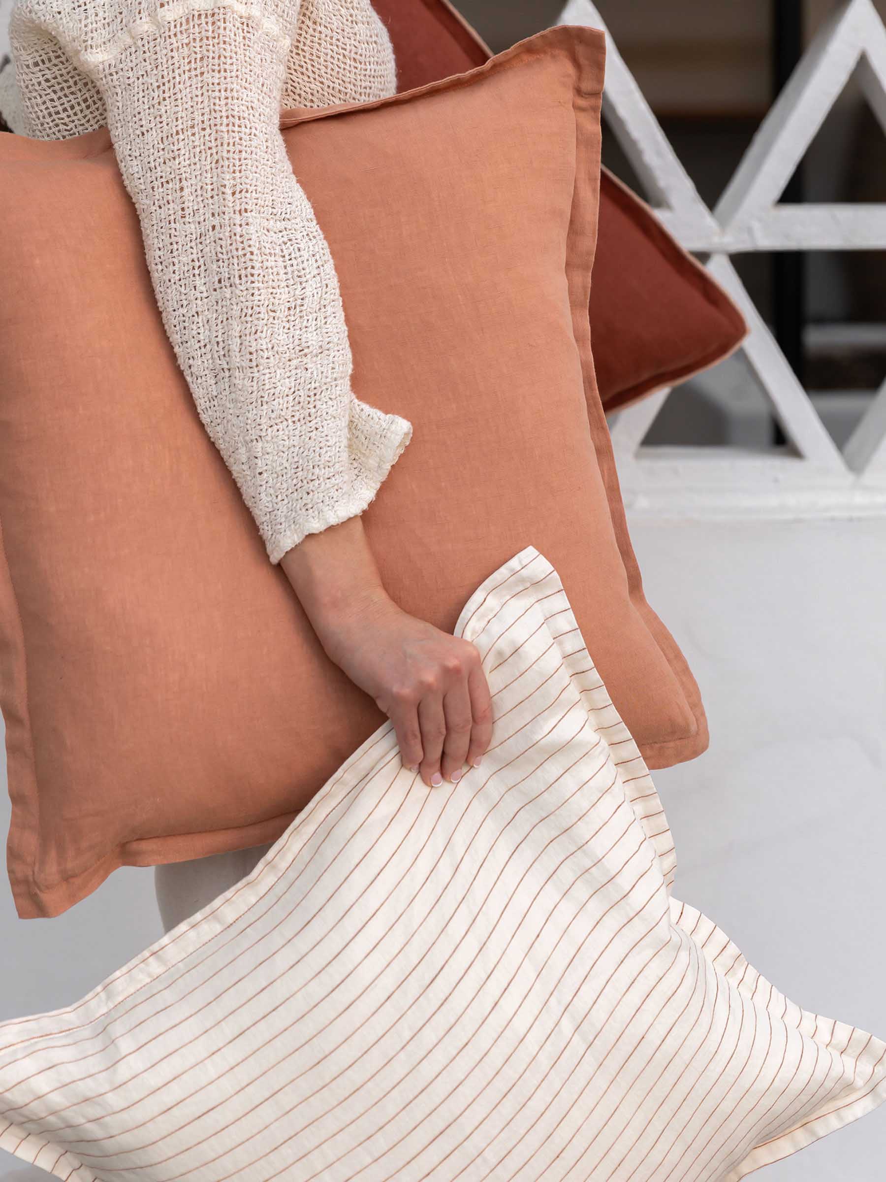Felix Linen Cushion Clay