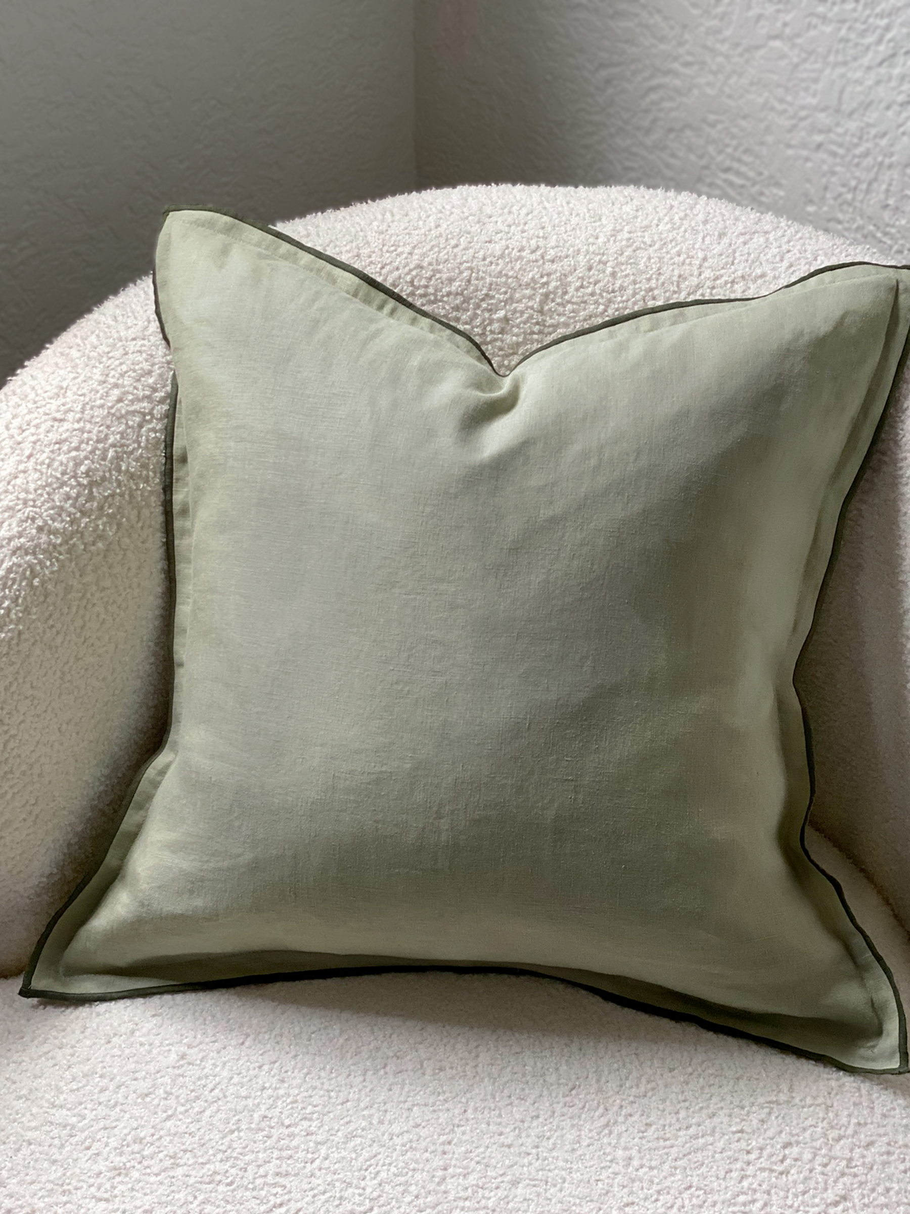 Harlow Linen Cushion Gumleaf