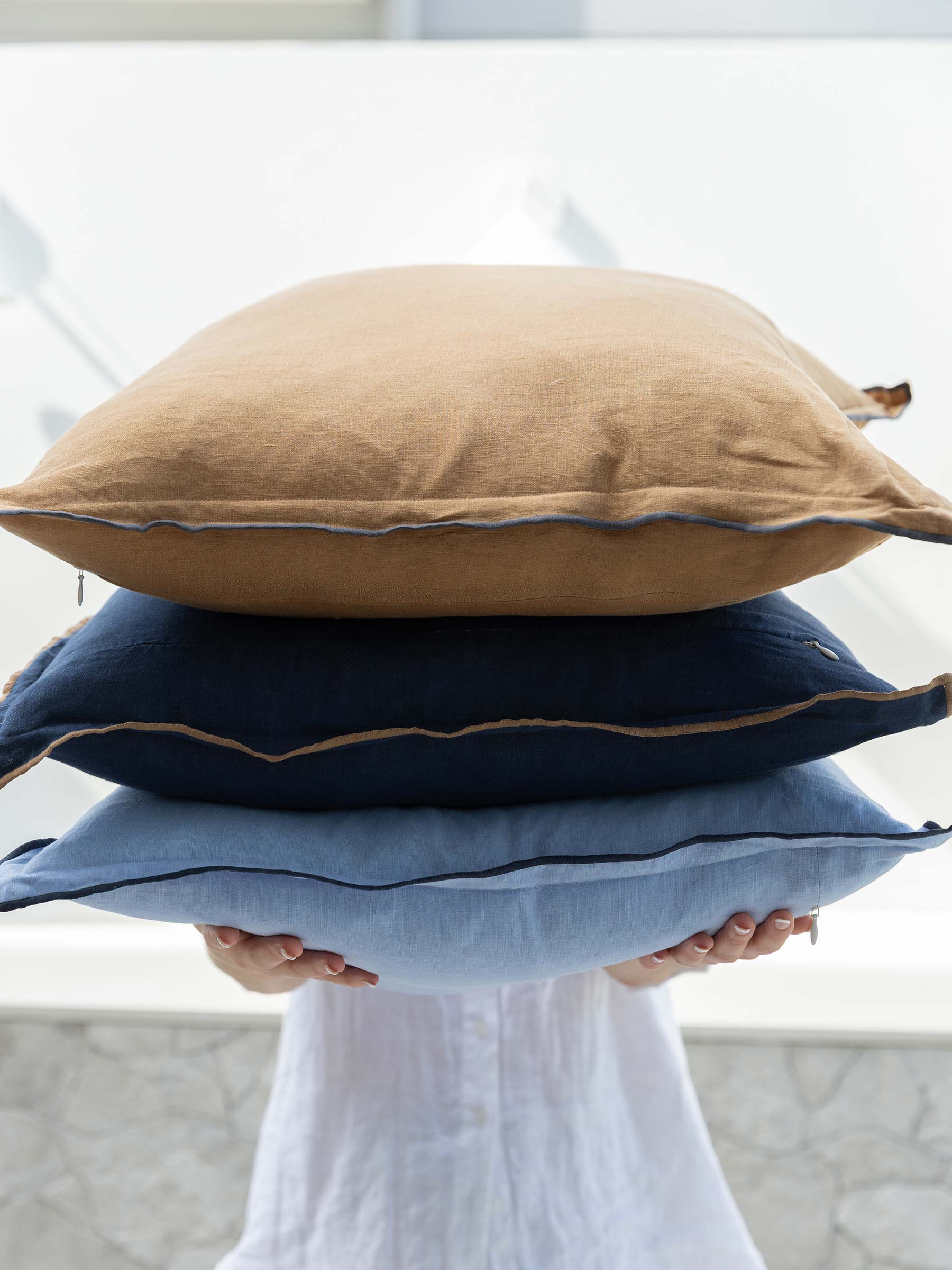 Harlow Linen Cushion Navy