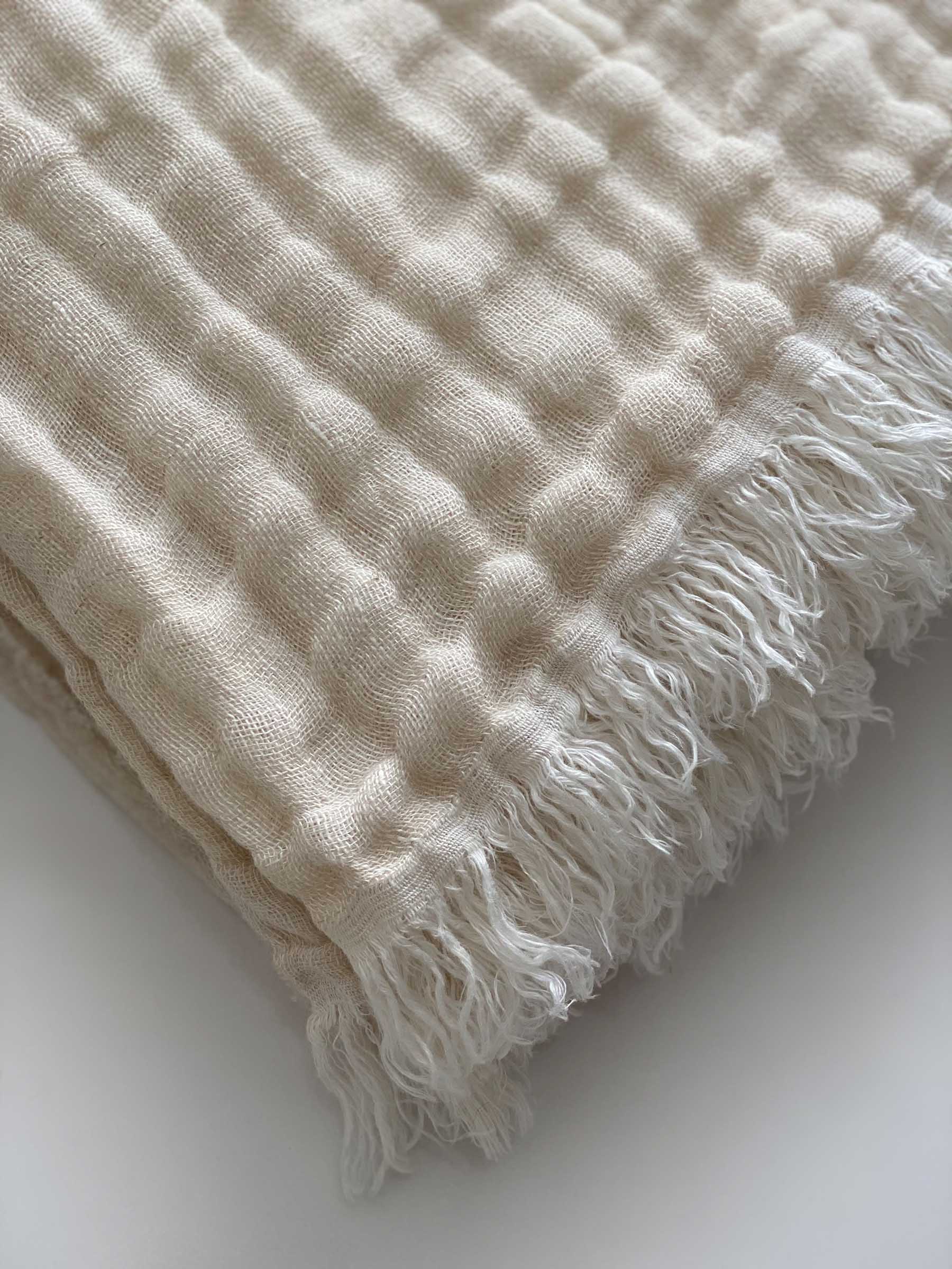 Lia Muslin Linen Throw Two Tone Vanilla