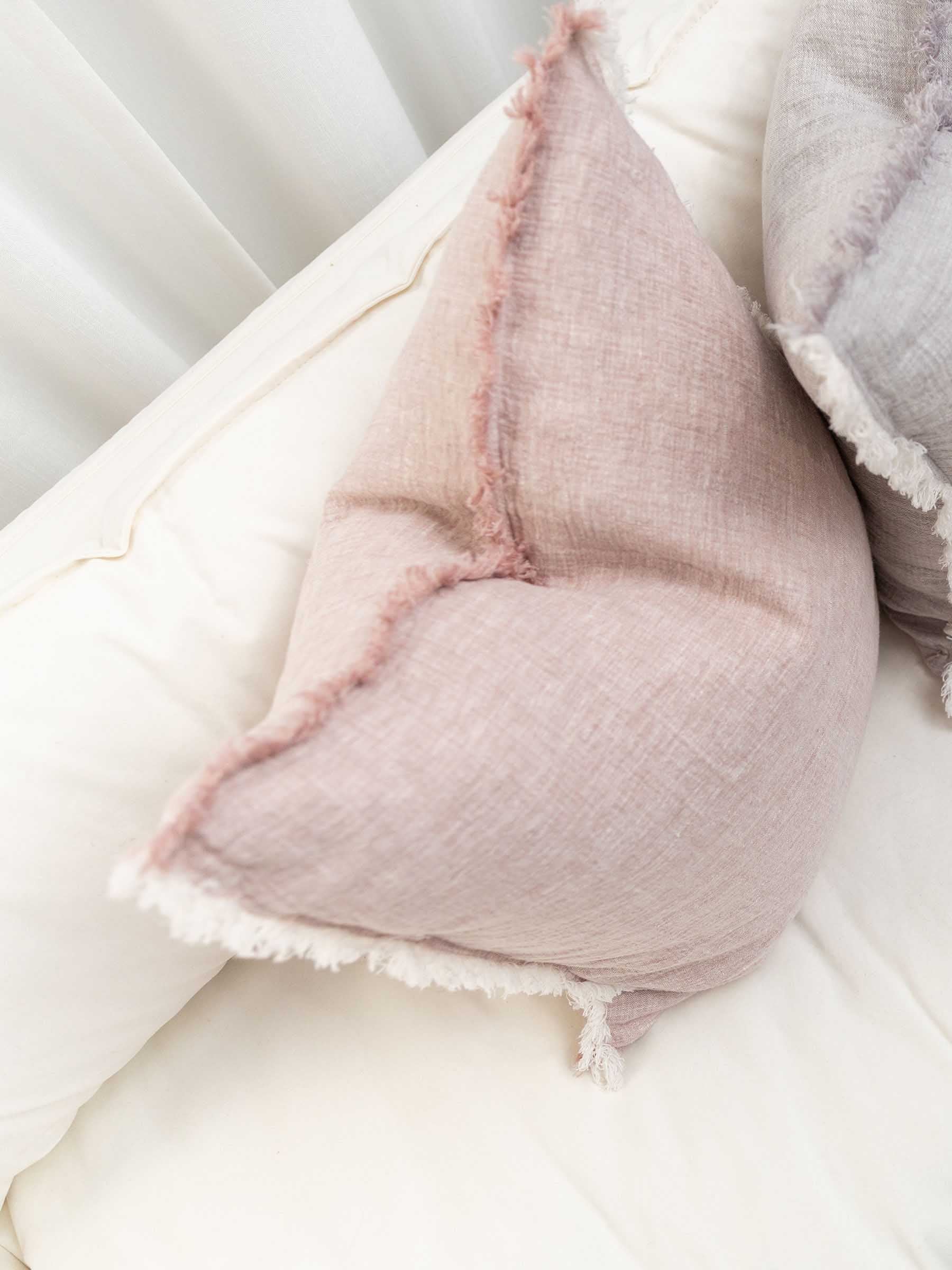 Oliver Heavy Linen Cushion Lavender Pink