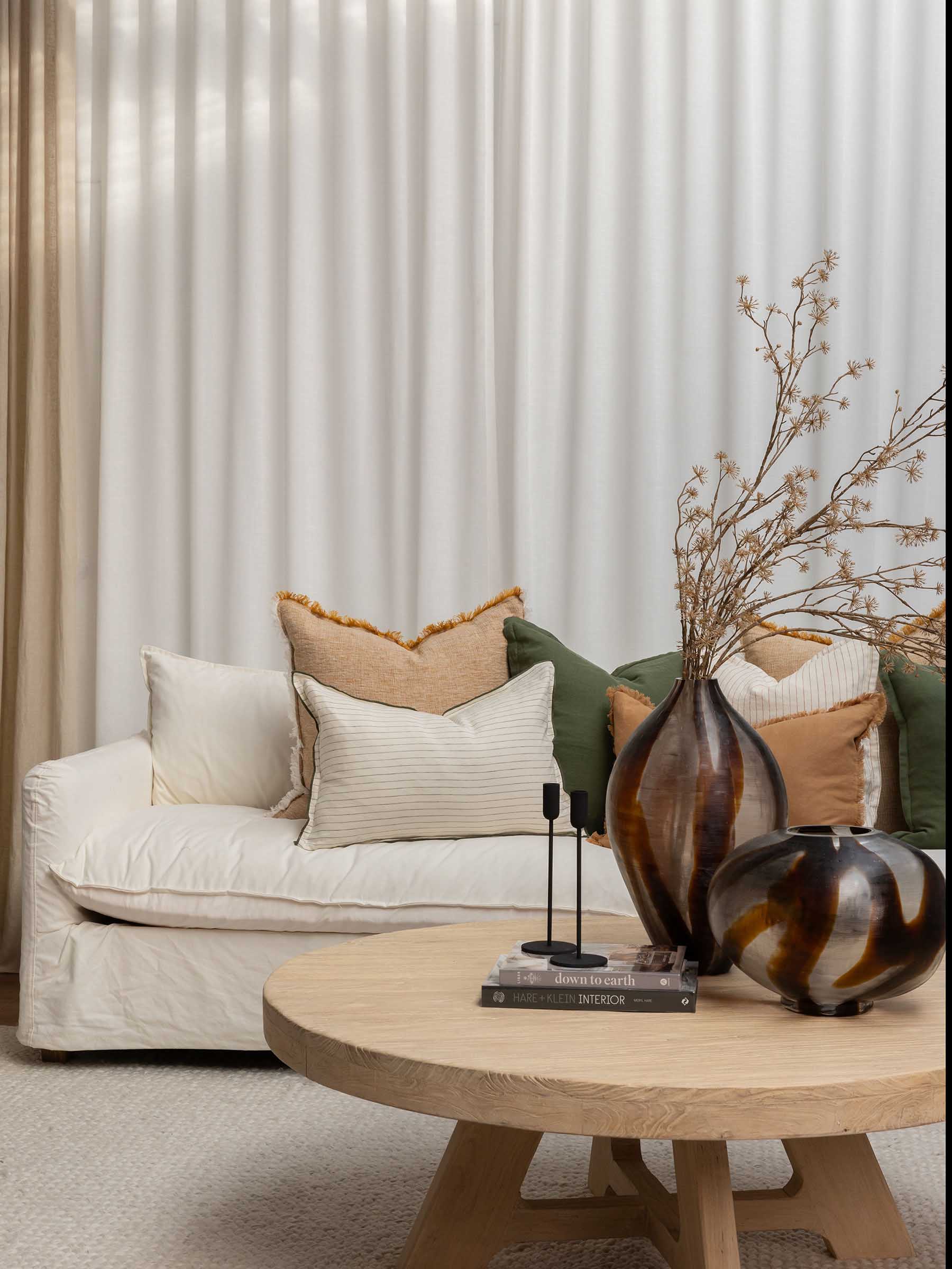 Oliver Heavy Linen Cushion Gold