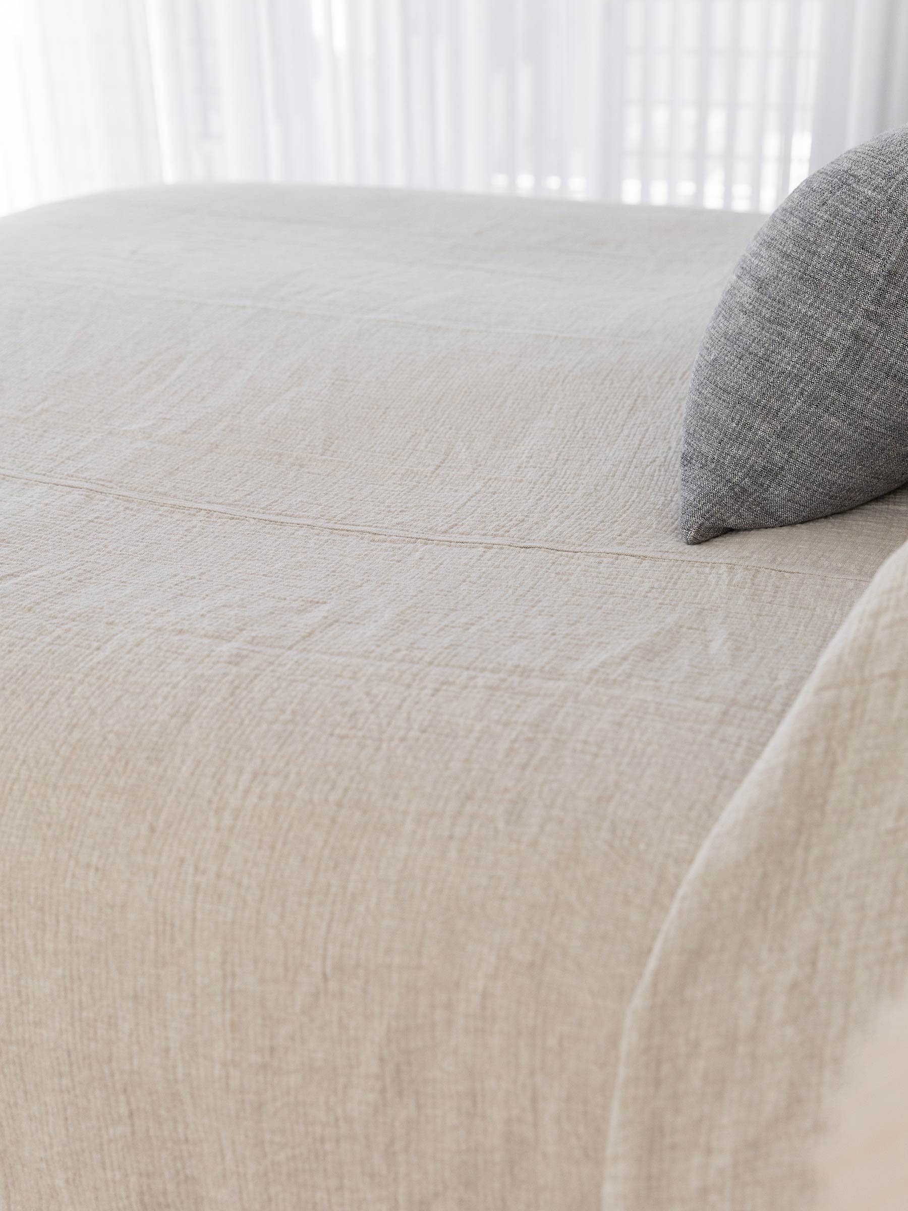 Oliver Heavy Linen Grand Bed Cover Natural