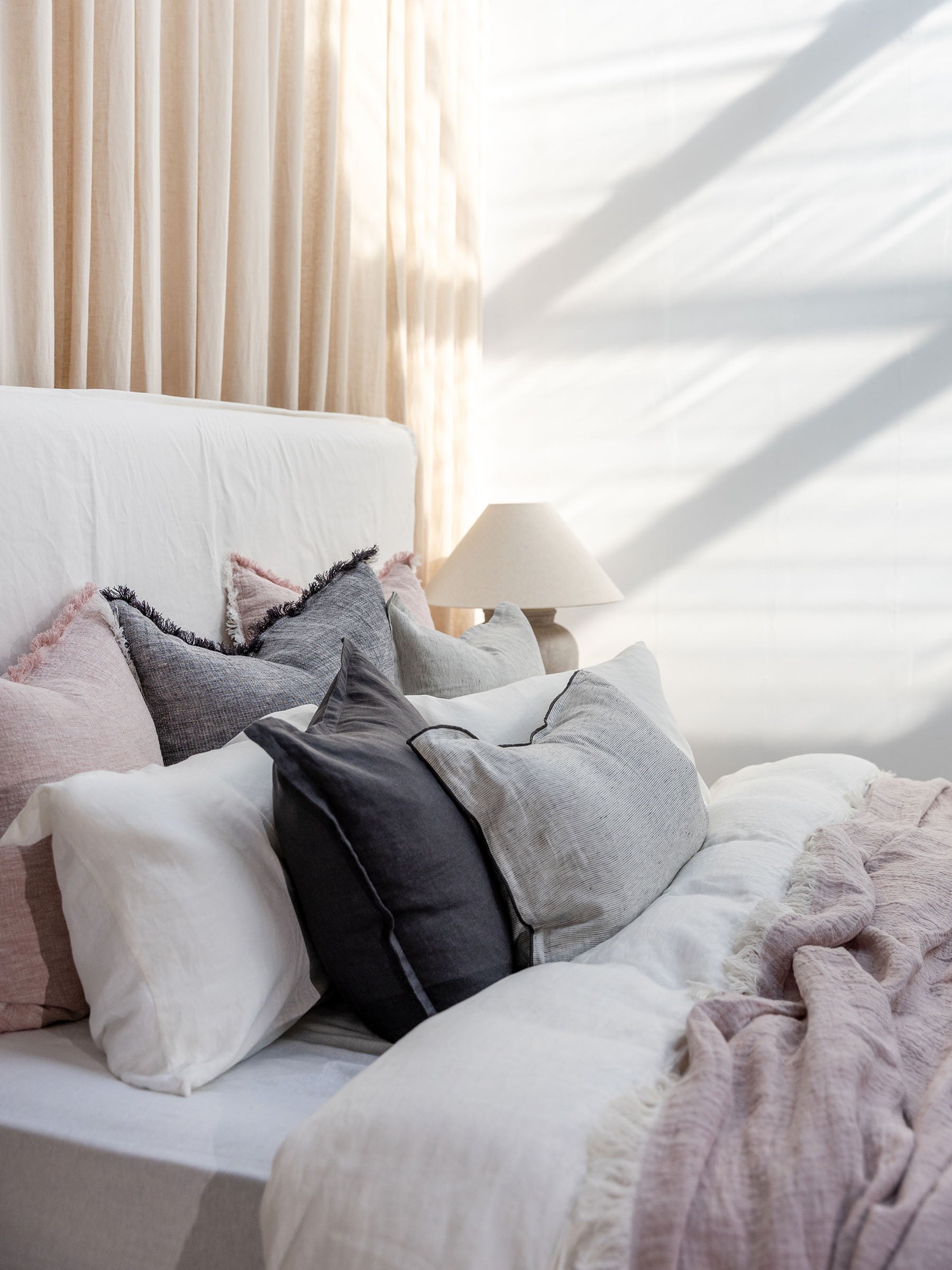 Oliver Fringed Heavy Linen Bed Cover/Throw Lavender Pink