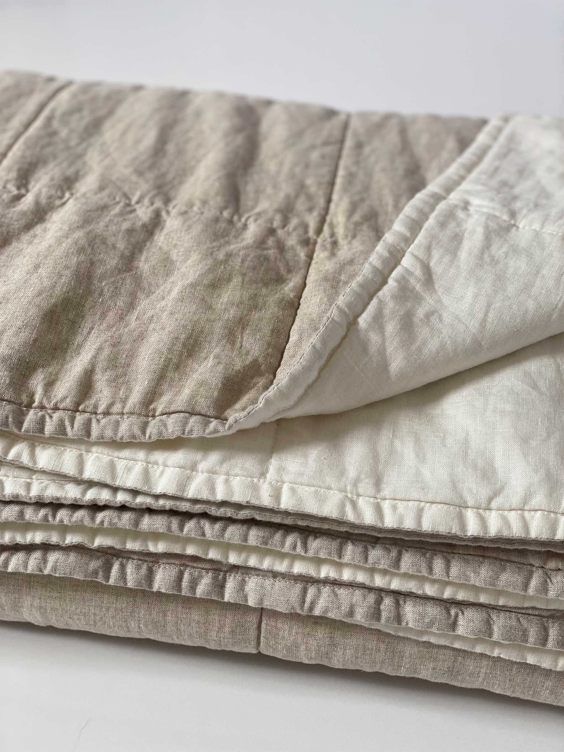 Olivia Double Sided Linen Quilt Natural/Cream with Bamboo Fill